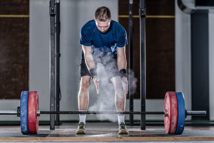 Weightlifting Safety Tips Explained With Exercise Techniques and Injury Prevention Methods