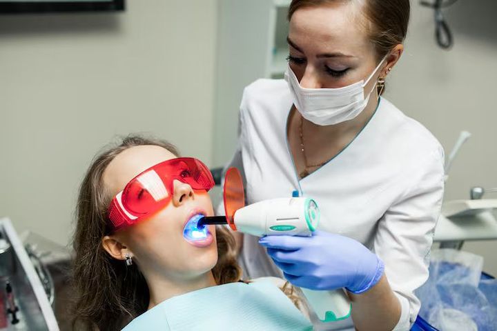 Teeth Whitening Basics for Understanding Procedures and Maintenance