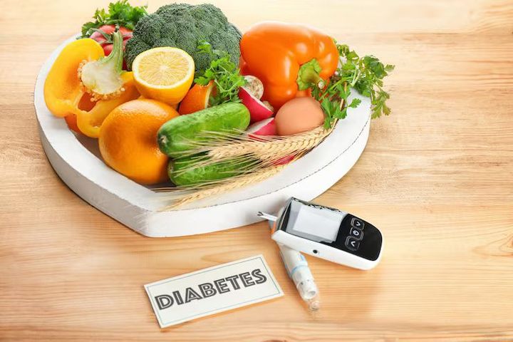 Low Sugar Diet Overview for Healthy Eating Patterns and Sugar Reduction Strategies